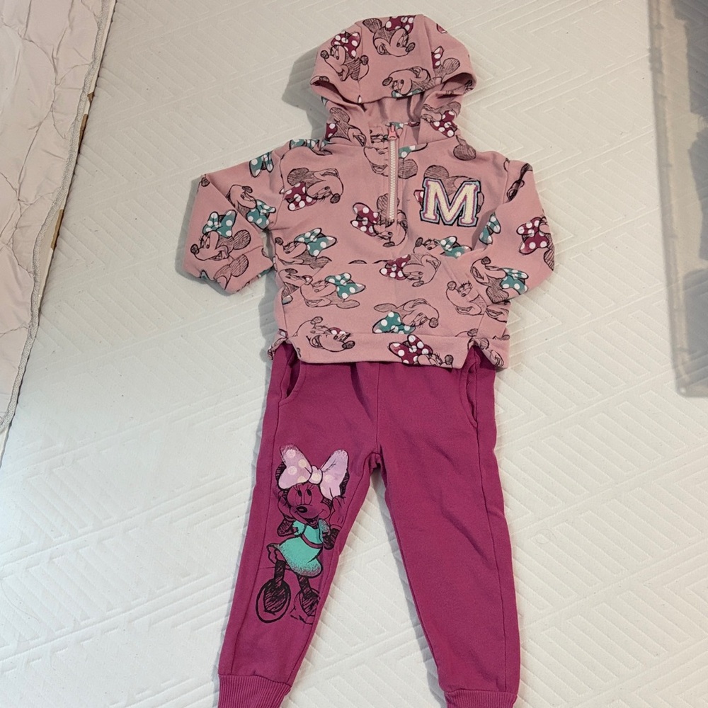 🛍️BOGO🛍️Minnie Mouse Half Zip Hoodie and Sweatpants Outfit